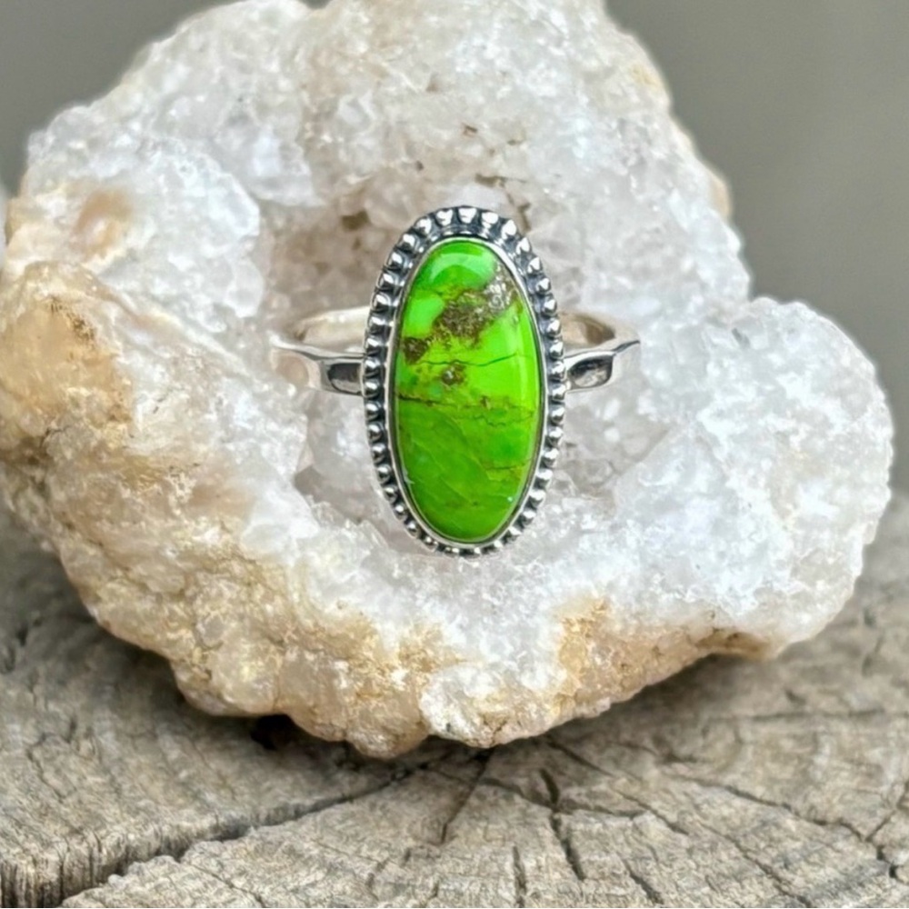 Green Copper Turquoise Ring - Picture 9 of 13